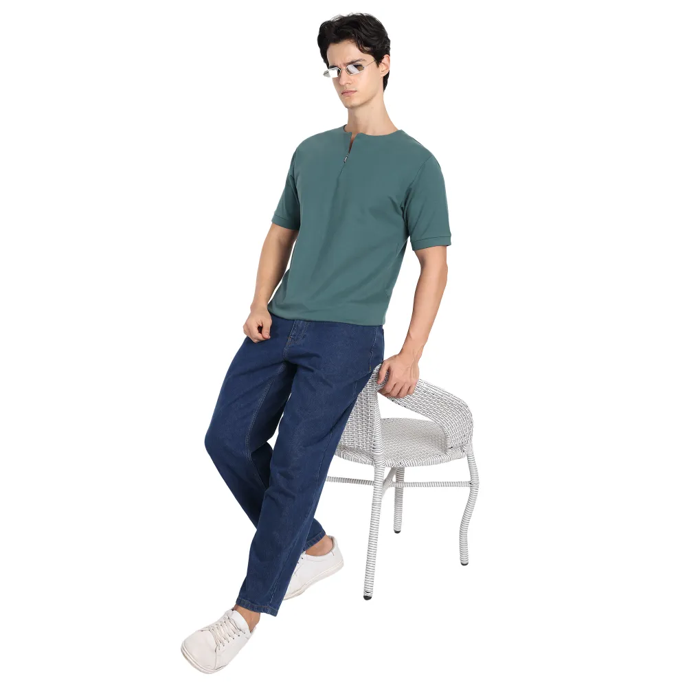 ecomm male shoot